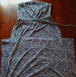 Old Navy strapless maxi dress